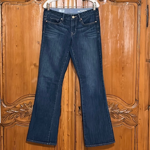 Gap 1969 Curvy Bootcut Leg Jeans - Picture 3 of 8